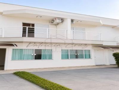 Casa para Venda, em Caraguatatuba, bairro Cidade Jardim, 2 dormit�rios, 3 banheiros, 2 su�tes, 1 vaga